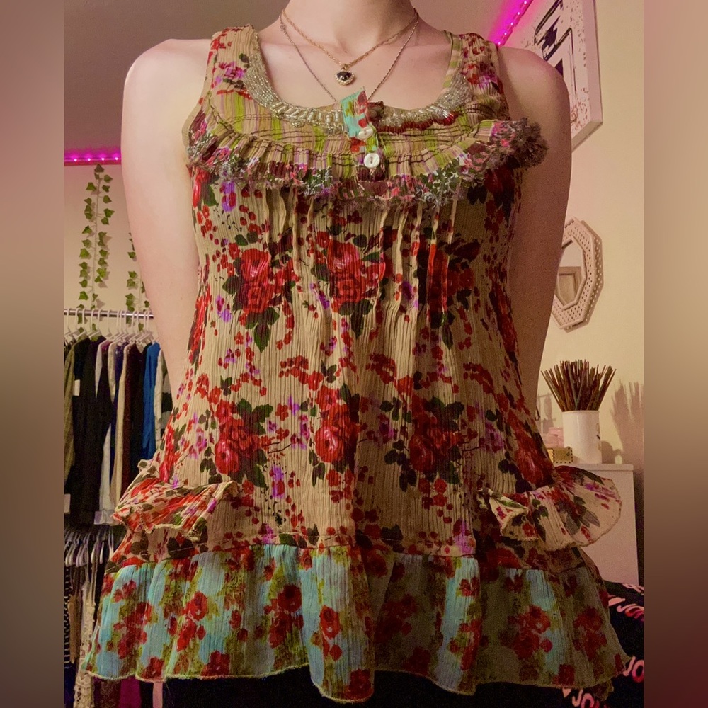 Solitaire floral blouse